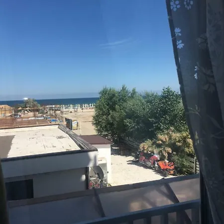 Apartment Briza De Promenada 1 *
